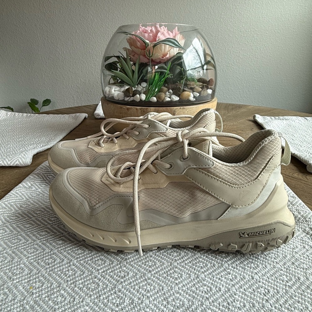 Ecco ULT-TRN Hiking Shoe